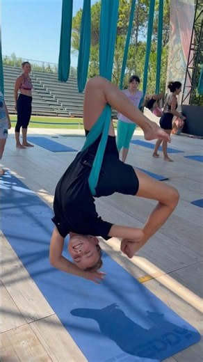 Emma’s Aerial Silks Practice 🤸‍♀️