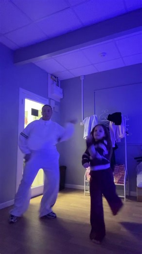 Dance Collaboration Between Divas: A2D Performance