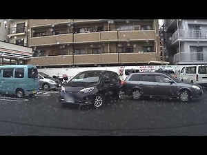 I witnessed an accident in the parking lot.