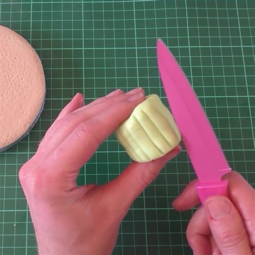 Finding Dory cake toppers | Zoe's Fancy Cakes