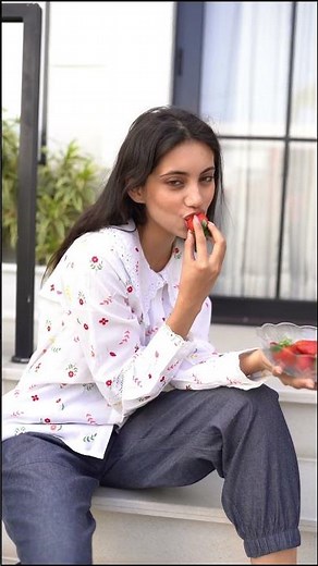 Elegant Floral Shirt 🌸 Soft Everyday Style | SiddhoHum