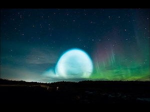 UFO / OVNI : FLYING SPHERES - Mysterious objects Are they extra-terrestrial probes?