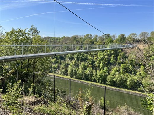 New footbridge over Albert Canal restores historic link between Wallonia and the Netherlands
