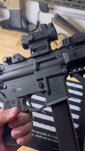 Inforce Light on AR9mm ‪@INFORCE‬ #2astrong #glock43xmos #cowboy #pewpew #dailygundose #gunlifestyle