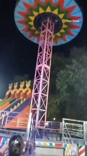 7.6K views · 24 reactions | Horror moment fairground ride plummets 50ft to ground injuring 12 | Fabulous | Facebook