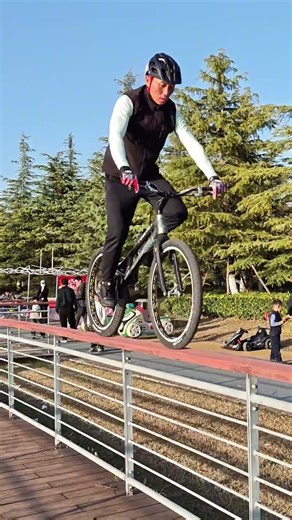 Insane Rail Hop Trial Bike Stunt! | Narrow Bridge Line & Precision Balance Skills 🚲🌉 #shorts #short