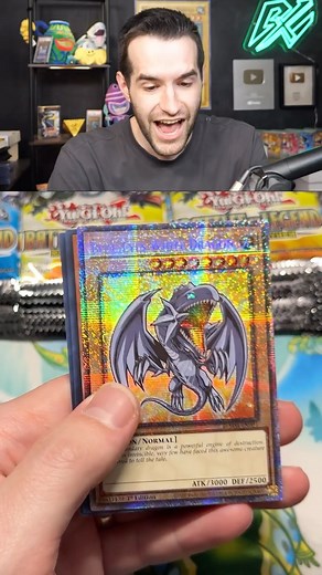 251 reactions · 8 comments | The BLUE-EYES WHITE DRAGON! NEW Chibi Starlight Rare | Ruxin34 | Facebook