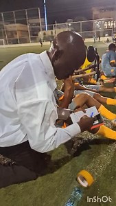 245K views · 6K reactions | A player should not run just so that the fans can see you, all eyes and minds should be on the game in question.#tanzania #trendy #tiktok #africa #simba #viral #halamadrid #qatar #tan #manchesterunited #liverpool #manchestercity #chelsea #usa #fifaworldcup #southafrica #italy #football #frase #chinatown | Hassan Black | Facebook