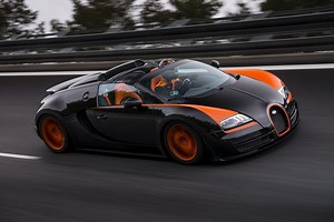 Watch Bugatti’s Veyron Grand Sport Vitesse Break A Land Speed Record: Video