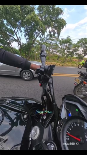 14K views · 251 reactions | Así se pasa un retén con los papeles vencidos y el corazón a mil  #fblifestyle | paya biker | Facebook