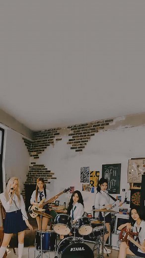 Order Here Heavy Rotation Cover by JKT48 | Lirik Music