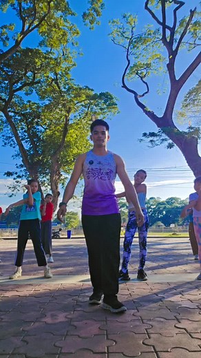 Gymnastics Training dance muna