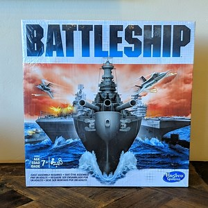 NEW Battleship Boardgame Hasbro in Wrapping!