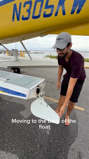 Ever wonder what makes amphibious floats different from straight floats? 🧐 Pilot & CFI Joan breaks it down — from water-only operations to those with retractable wheels that can land on both water and runways! Whether you’re flying for adventure or versatility, the right floats make all the difference. 🌊✈️ #SeaplaneSunday #JonesBrothersSeaplanes #SeaplaneLife #FloatplaneFlying #CFI #pilotlife #C206 #aviation #C172 #seaplane #stol #cessna #studentpilot #pilot #planegeek #instapilot #peace #bush