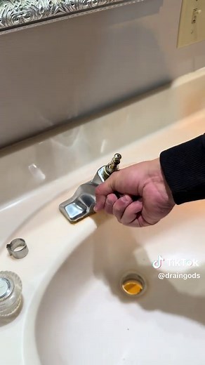 Guide to Installing a New Faucet in Your Bathroom