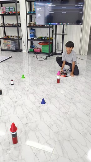 พื้นฐานแน่นๆ กับโรบอทโปรแกรมมิ่ง ที่ NPSRobotics | NPS Robotics Computer