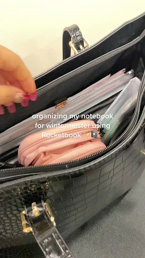 not sponsored just EXCITED reduce ya waste ♻️📓😌✨🐆🤍 #rocketbook #notebook #organzing #notetaking #notetakingtips #notetakinghack #notetakingtiktok #schoolnotes #schoolorganization #notebooktherapy #student #estudiantes school binder organization study binder study notes