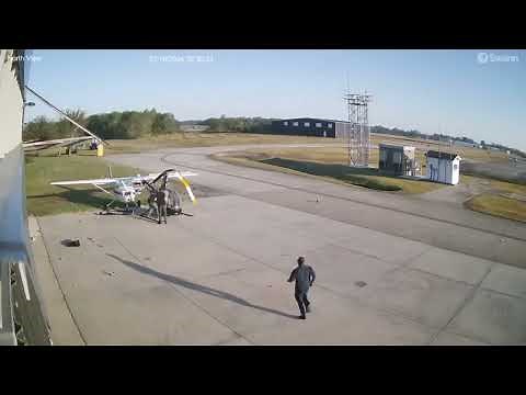 Robinson R22 Beta Crash at Pearland Regional Airport, Texas – October 27, 2024