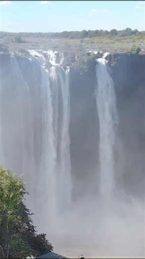 2.7K views · 80 reactions | See and feel the falls!! Click for more info https://t.ly/nIcTL #victoriafalls #victoriafallsadventure | Victoria Falls | Facebook