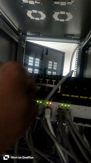 How to Connect a System to a Network Switch