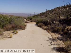 Southern California Regional Rocks and Roads - Seeking Old Highways – A Guide