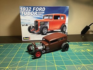 Revell 1932 Ford Tudor Sedan Kit Review