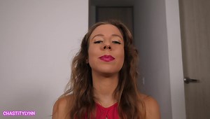 Chastity Lynn – GOOD BOY DESERVES FARTS