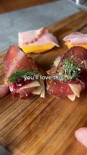Gourmet Ham and Cheese Crackers Recipe