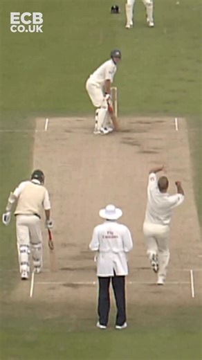 Happy Birthday, Andrew Strauss! 🎉 | England Cricket