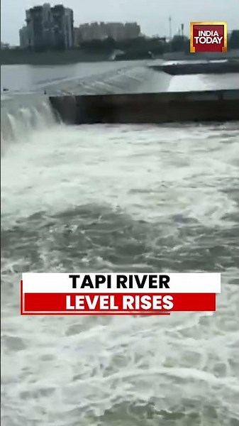 Tapi River Swells As Heavy Rain Batters Surat | IMD Issues Red Alert #shorts