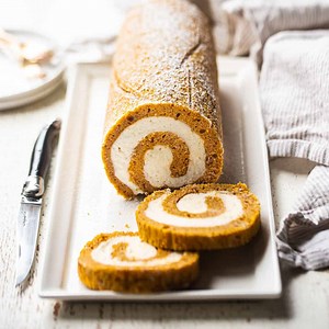 Next Level Pumpkin Roll Recipe: So airy & light! -Baking a Moment