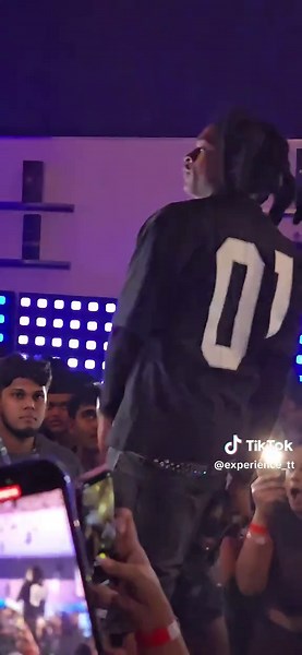 Ayetian's Live Dancehall Performance at Arena Night Club