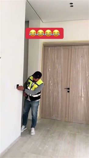 لما تسلم البيت للعميل 😂😂😂 #المهندس_أحمد_طه #اكسبلور #بناء #رخام #ترند #comedy