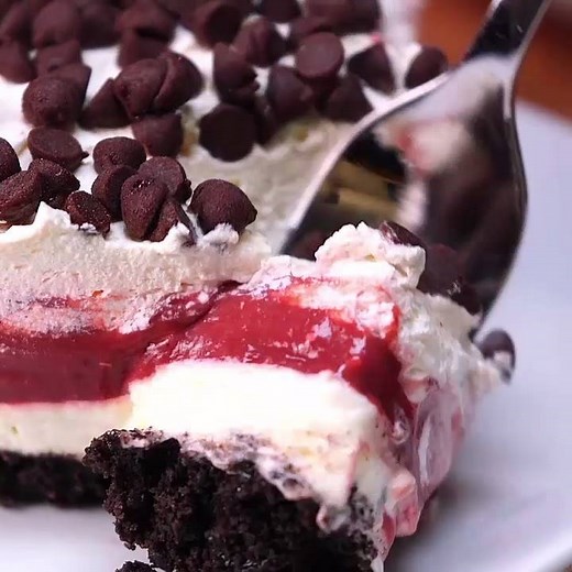 4.4K views · 17 reactions | Red Velvet Dessert Lasagna Is So...