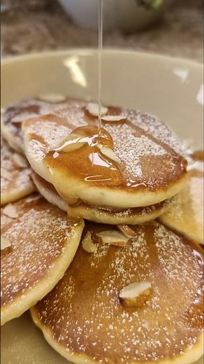 Eggless pancakes 🥞✨ #recipevideo #shorts