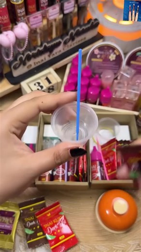 HQ Yara Clarissa - BELI 1 FREE 7 PCS INAI (Total 8 PCS) - Inai Kuku Daun Asli Dark Maroon & Dark Brown - Tak Perlu Buffer, Tahan Lama Tak Jadi Oren.