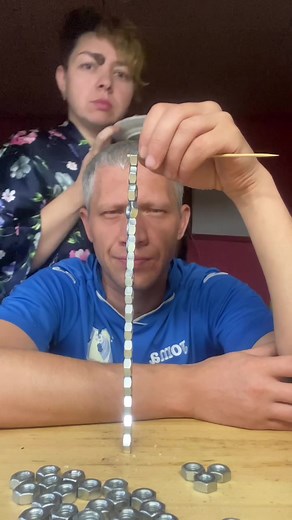 Face Off Challenge con Tech N9ne y The Rock