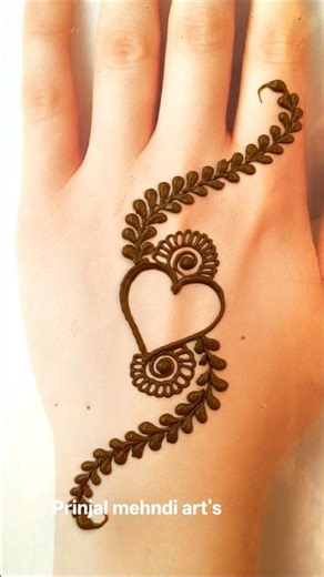 Trending Heart Mehndi Design 2026 🔥 #shortsBack Hand Stylish Mehndi Design 💫 #viral#mehndi