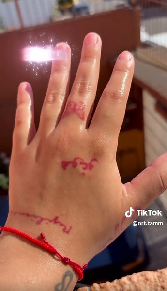 Exfoliante Tree Hut: ¡Piel Perfecta al Alcance!