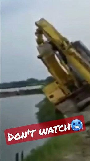 Epic Excavator Fails: The Most Shocking Mishaps Caught on Camera! #excavatorfails #heavyequipment