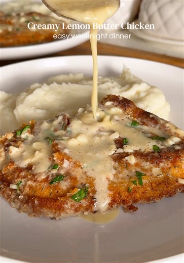 CREAMY LEMON BUTTER CHICKEN is the easy weeknight dinner you’ll keep on repeat. Ingredients For the Chicken \t•\t1½ lbs chicken breast (2 large breasts sliced into 4 cutlets) \t•\t1–2 tsp oil \t•\t½ tsp dried thyme \t•\t½ tsp dried oregano \t•\t½ tsp garlic powder \t•\t½ tsp paprika \t•\t1 tsp salt \t•\t½ tsp black pepper For the Breading \t•\t½ cup all-purpose flour \t•\t2 eggs, beaten \t•\t¾ cup plain breadcrumbs \t•\t½ tsp dried thyme \t•\t½ tsp dried oregano \t•\t½ tsp garlic powder \t•\t½ t