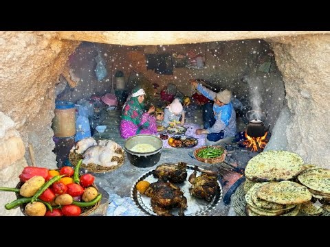 Snowy Day In Northern IRAN: Cooking Traditional Stuffed Chicken, Bread & Beautiful Village Life