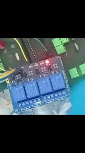 4x Relay module interface PIC16F877A. #electronics #circuit #coding #diy #schematics #relay