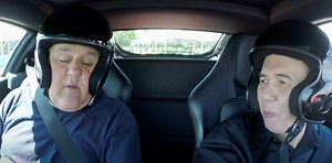 Jay teaches Gilbert Gottfried how to drive a car