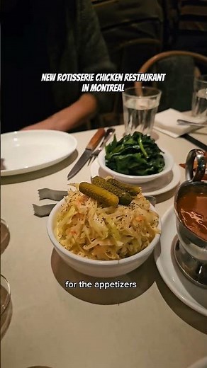New restaurant opening in Montreal - Rotisserie La Lune (391 Rue Saint-Zotique Esrt) #montreal