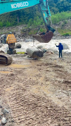 BROKEN MYSTRY on Instagram: "藍"