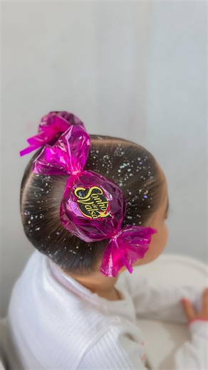Natassia / Isa / Mel on Instagram: "Penteado de sonho de valsa 🍬 🤪 Gostaram ? . . . . #penteadoinfantil #boavistarr #maedemenina #boavistaroraima #mundorosa #penteados #penteadomaluco #cabelomaluco"