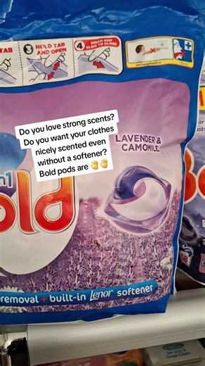 Who loves strong scents? If.you say YES...Bold pods are here for you! Exotic.bloom✅️ Spring Awakening✅️ Lavender.and.Camomile✅️ 58 pods@5700 0750784346 -Starmall 2nd floor B7 -Utawala near Lexo petrol.station #washingmachine #laundrytok #laundrypods #Bold #Persil