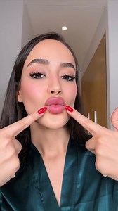 DIY lemon lip scrub 👄🍋 . . . . . . . . . #morocco #morocco🇲🇦 #moroccan #marocaine #fyp #fypシ #مغربية #مغربيات #lip #lipscrub | salma_asmi