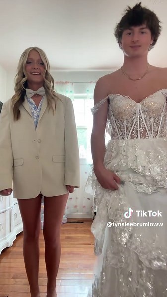 Prom Night Dance Moves and Dress Inspiration